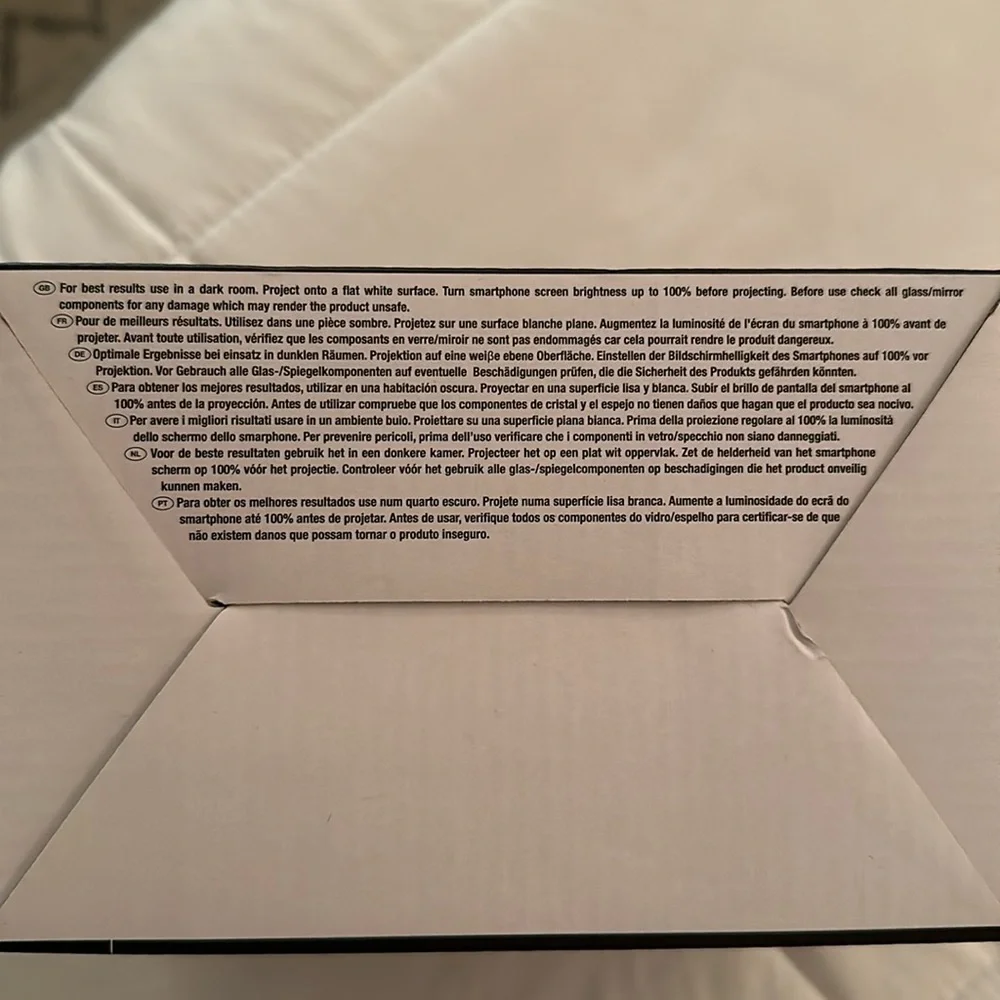 Smartphone Projector - Picture 4 of 4